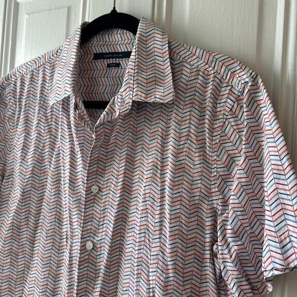 Perry Ellis Shirt Mens Red White Blue Zigzag Slim Fit Button Up Short Sleeve - Picture 2 of 6